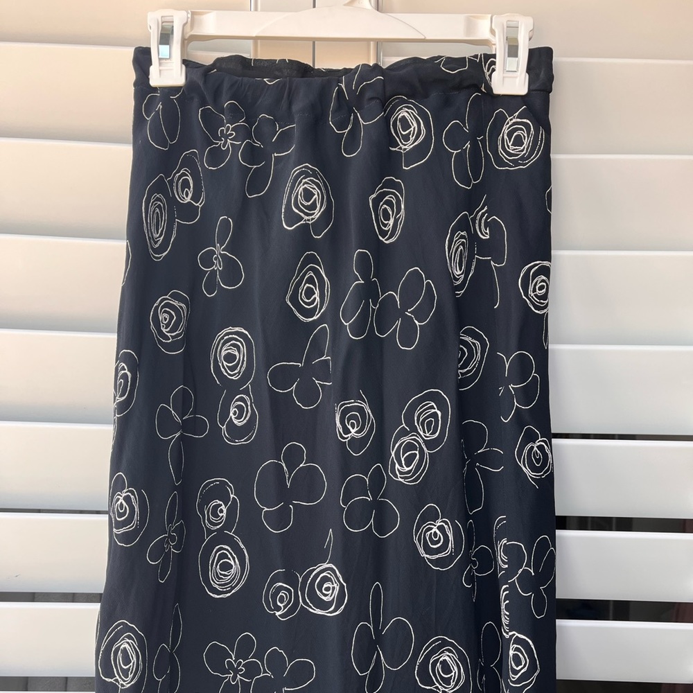 navy floral midi skirt